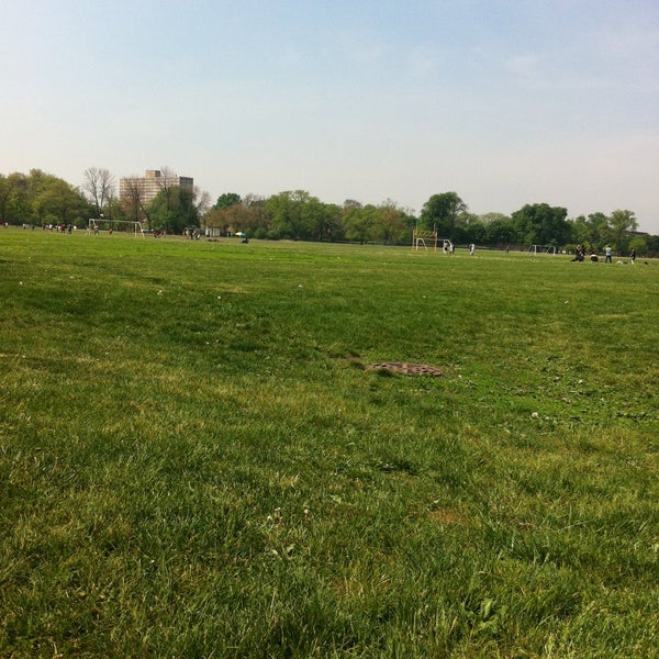 Douglas Park Park in Chicago