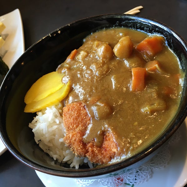 Снимок сделан в FuGaKyu Japanese Cuisine пользователем Cheryl T. 7/27/2016