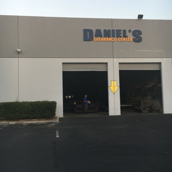 Daniel S Outlet Store Furniture Home Store In Anaheim