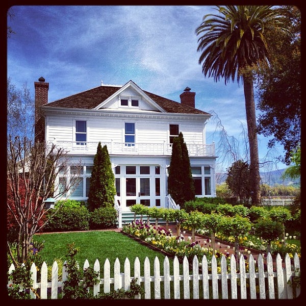 Nickel & Nickel Winery