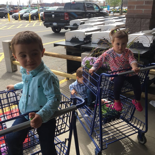 Lowe's Pittsburgh, PA