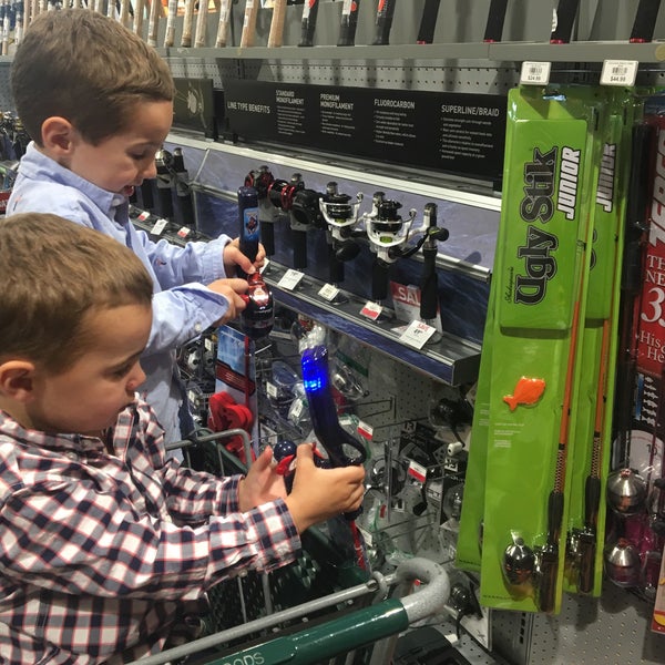 DICK'S Sporting Goods Cranberry Township, PA