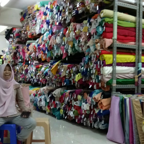 Toko Tekstil Kranggan Jangkrik Boutique In Semarang