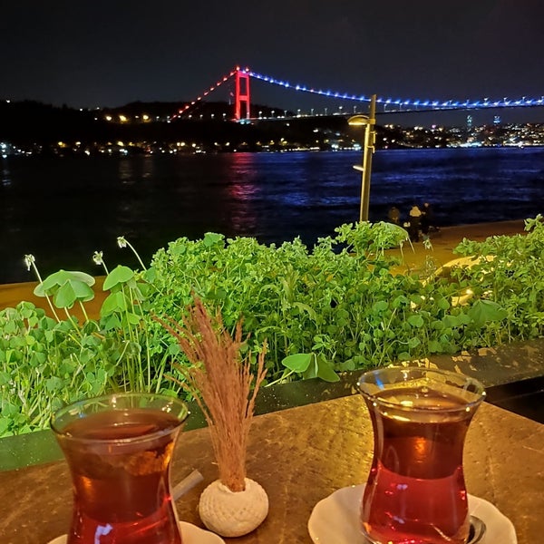 Photo prise au Taş Kahve Cafe &amp; Restaurant par Ertan le10/9/2023