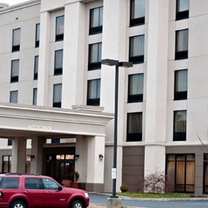 รูปภาพถ่ายที่ Hampton Inn by Hilton โดย Hampton Inn เมื่อ 2/25/2014