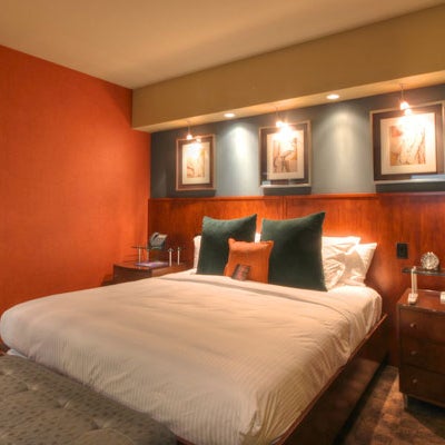 12/17/2013 tarihinde Hotel 1000, LXR Hotels &amp; Resortsziyaretçi tarafından Hotel 1000, LXR Hotels &amp; Resorts'de çekilen fotoğraf