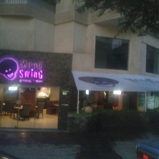 Photo taken at Mood Swing Restaurant and Lounge by Hossam G. on 10/7/2012