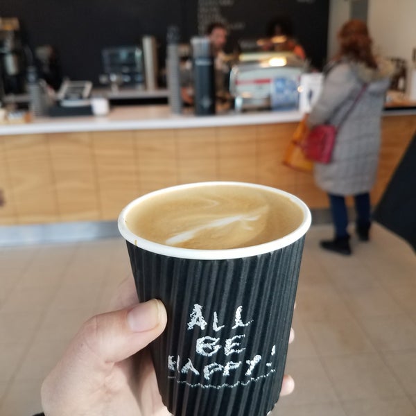 11/24/2017 tarihinde Amanda S.ziyaretçi tarafından Laughing Man Coffee &amp; Tea'de çekilen fotoğraf