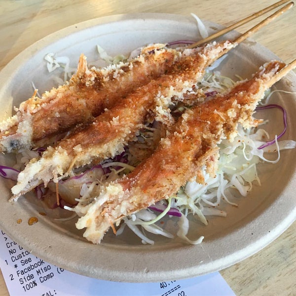 Спинорог пикассо. Тропические пресноводные аквариумные рыбки. Страйпер рыба. Бас рыба. Королевский спинорог желтый.