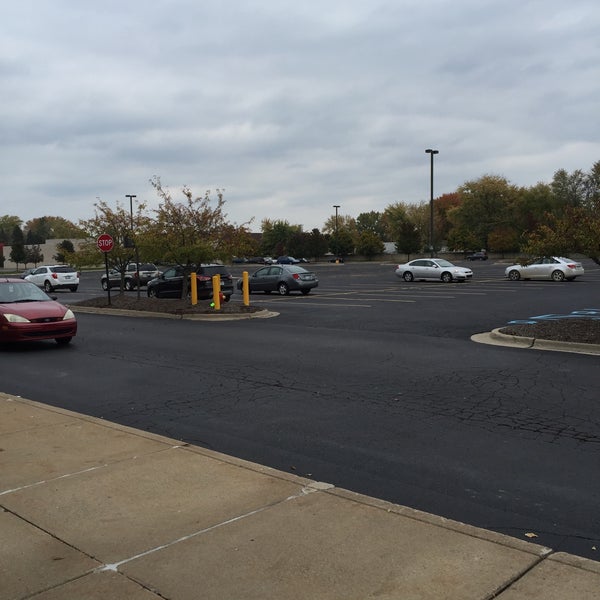 Dunham's Sports Sporting Goods Retail in Farmington