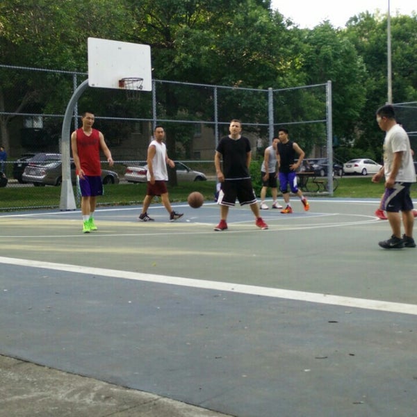 Basketball Court Georges Vanier Le Sud Ouest 0 Tips