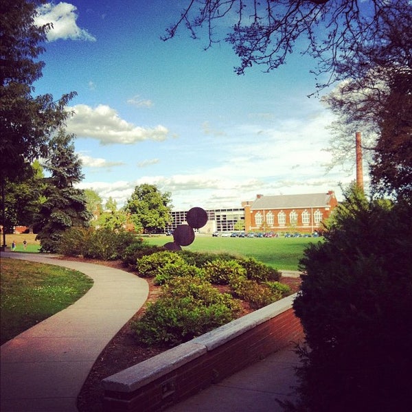 Reed Hall 514 University Ave. (Susquehanna University)