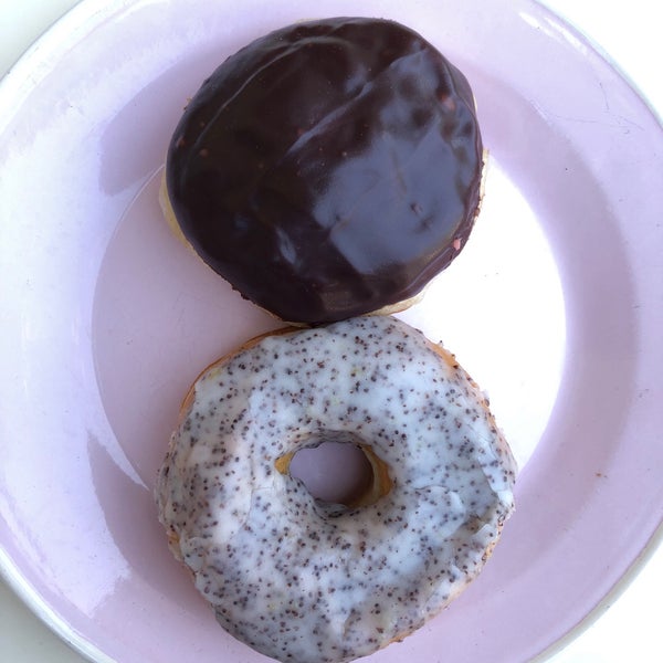 Foto diambil di brammibal&#39;s donuts oleh Marcel B. pada 6/5/2021
