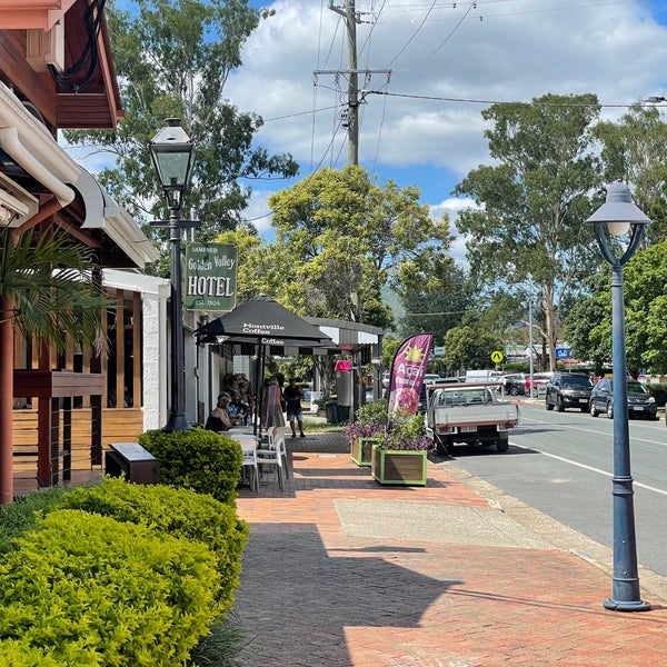 Samford Village Neighborhood in Samford Village