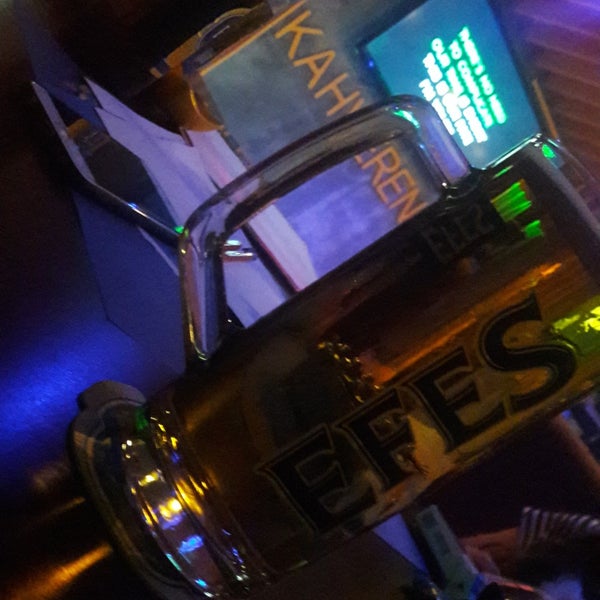5/5/2018에 Cemile A.님이 Kahverengi Cafe &amp; Karaoke Bar에서 찍은 사진
