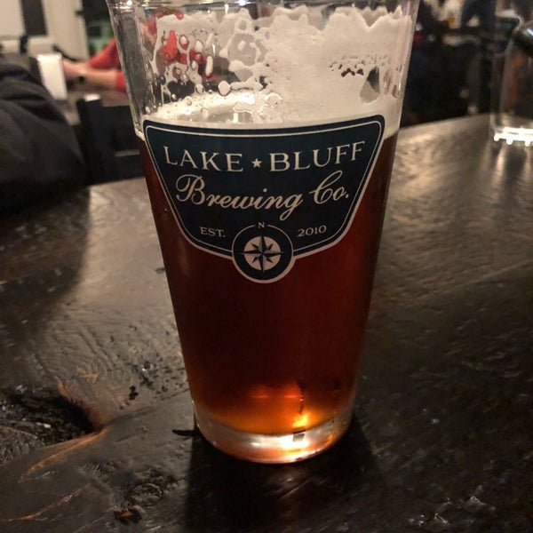 Снимок сделан в Lake Bluff Brewing Company пользователем Amber-Rai L. 11/1/2018