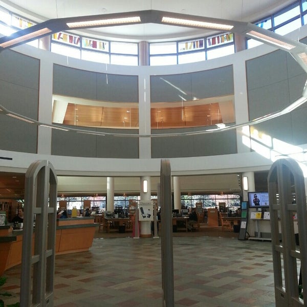 Dublin Library 15 tips from 420 visitors