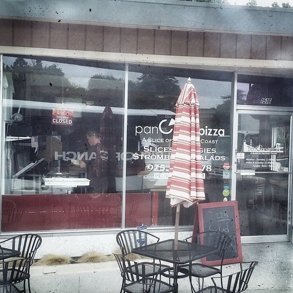 รูปภาพถ่ายที่ Pancoast Pizza โดย Daryl B. เมื่อ 7/18/2014