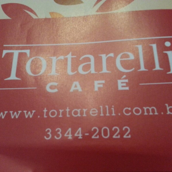 รูปภาพถ่ายที่ Tortarelli Café โดย Taiana B. เมื่อ 6/7/2013