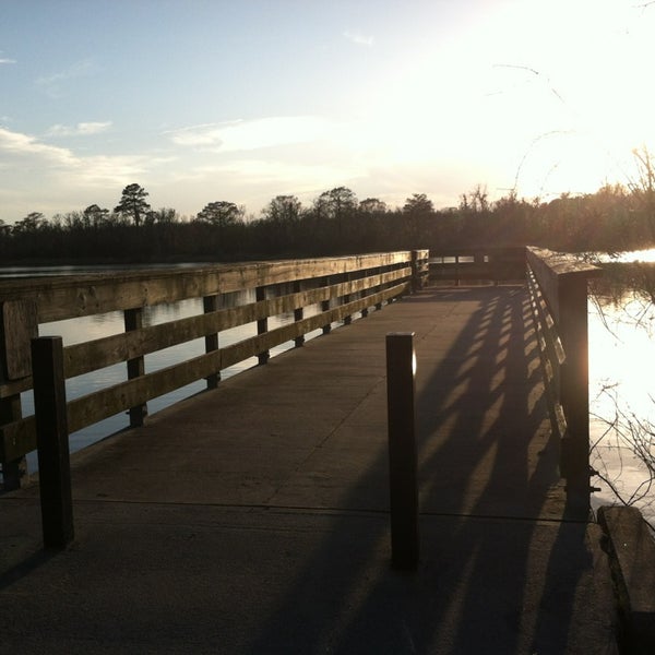 King's Ferry Boat Ramp & Park 2 tips from 76 visitors