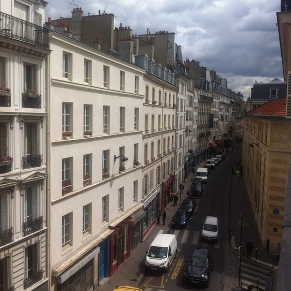 Rue Lamartine FaubourgMontmartre Paris, ÎledeFrance