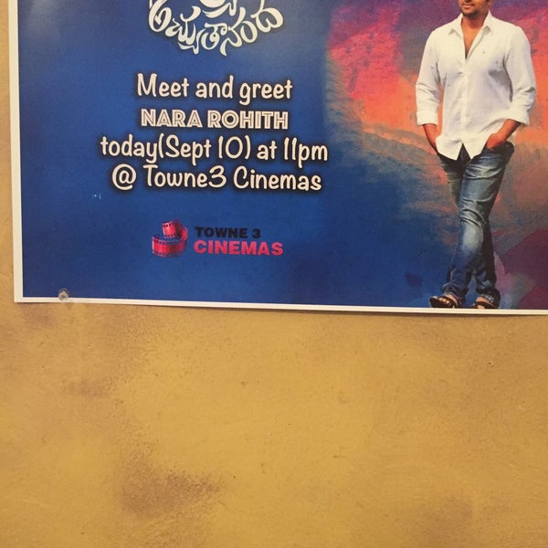 Foto tomada en Towne 3 Cinemas  por Janani I. el 9/12/2016