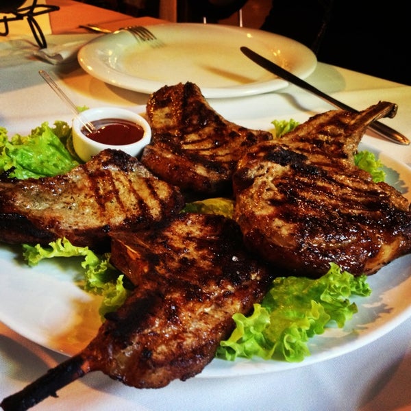 Photo taken at Restaurante Rancho da Costela by Carolina G. on 7/7/2013
