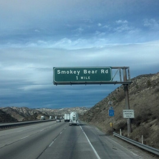 Smokey Bear Rd Travel and Transportation in Lebec