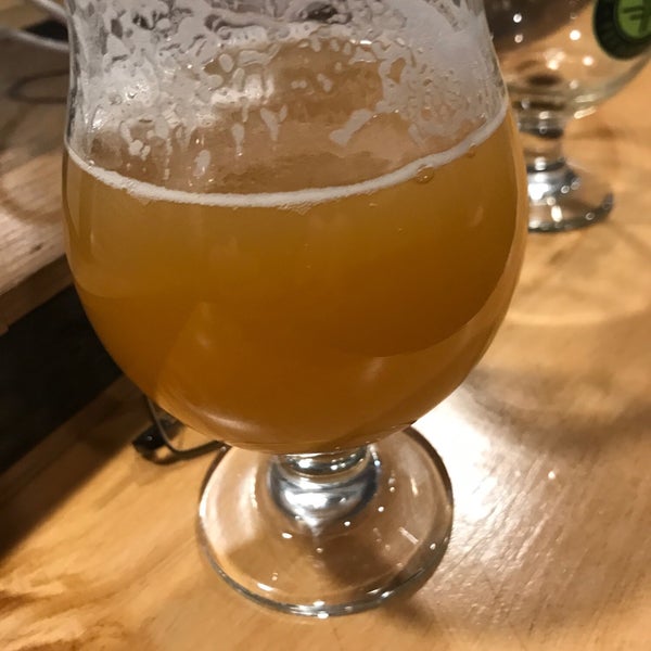 Photo taken at The Portland Beer Hub by Douglas P. on 11/25/2018