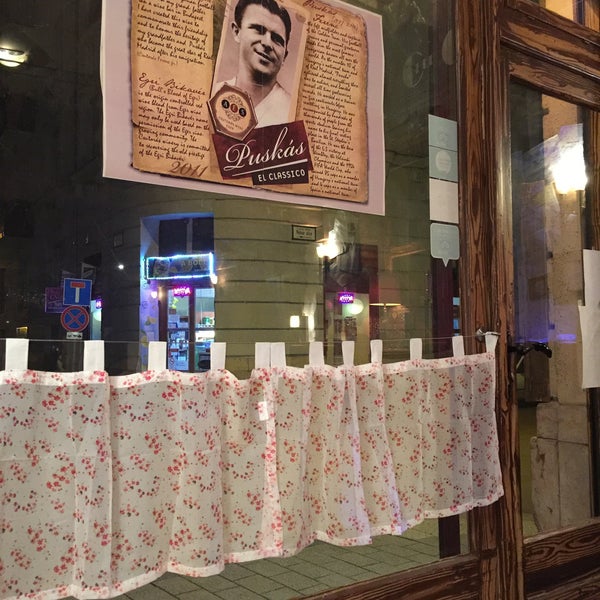 chef cafe hungarian restaurant in budapest