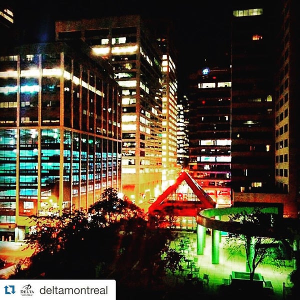 รูปภาพถ่ายที่ Delta Hotels by Marriott Montreal โดย Louis M. เมื่อ 11/6/2015