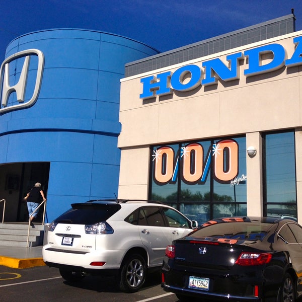 1/29/2014にArrowhead HondaがArrowhead Hondaで撮った写真