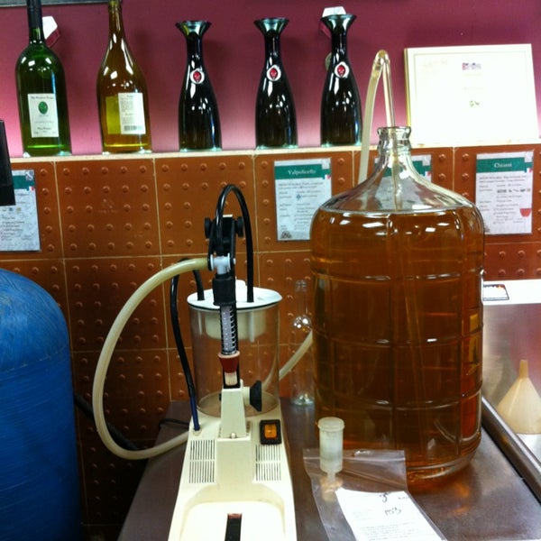 Wine Making Molinara.ca Winery in Kitchener