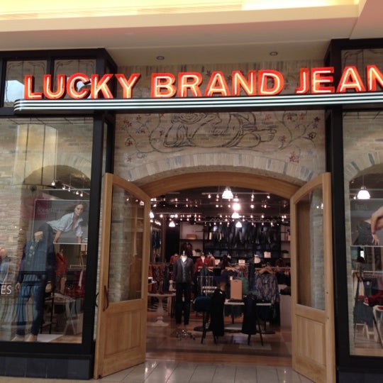 lucky brand jeans store near me