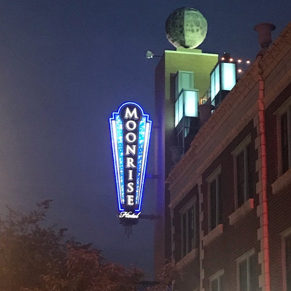 7/26/2019 tarihinde Doug M.ziyaretçi tarafından Moonrise Hotel'de çekilen fotoğraf