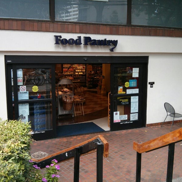 Food Pantry Grocery Store In Waikiki