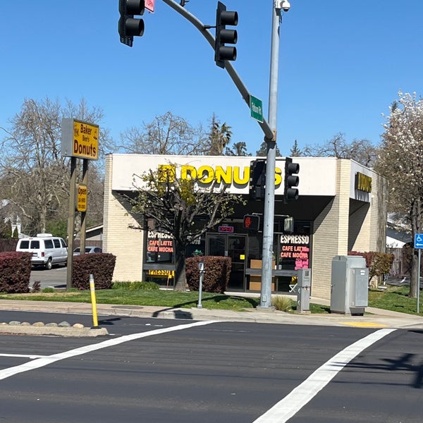 Baker Ben's Donuts 8 tips de 214 visitantes