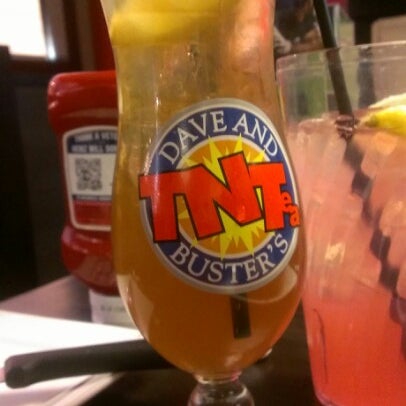 Photo taken at Dave &amp; Buster&#39;s by Chanteur O. on 11/16/2012