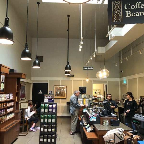 Photo taken at Peet&#39;s Coffee &amp; Tea by Shirley L. on 3/12/2018