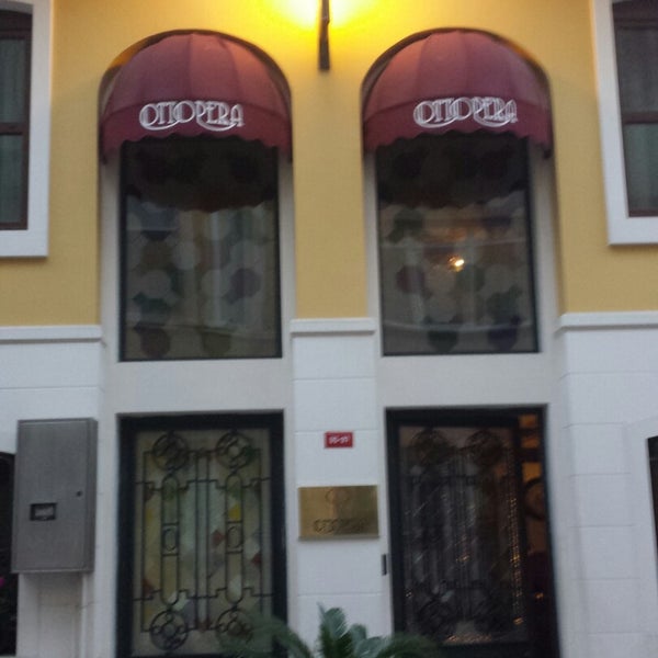 รูปภาพถ่ายที่ Ottopera boutique hotel โดย Emre S. เมื่อ 11/4/2014