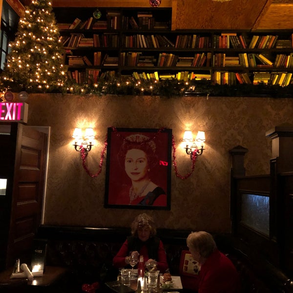 Foto tirada no(a) GMT Tavern por Barbara Derecktor D. em 12/17/2018