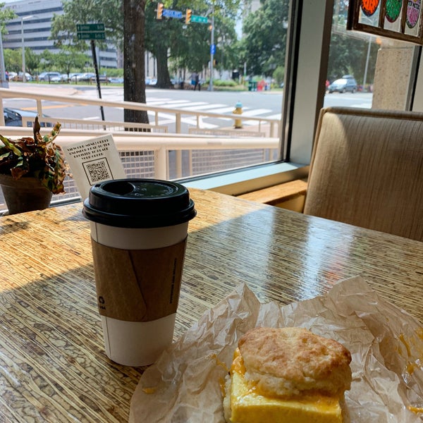 Photo taken at Bayou Bakery, Coffee Bar &amp; Eatery by Meshal on 7/6/2021