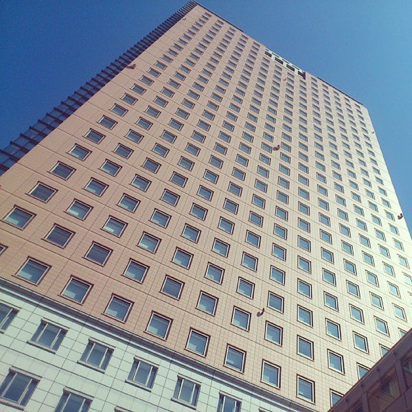 群馬県庁 Government Building In 前橋市