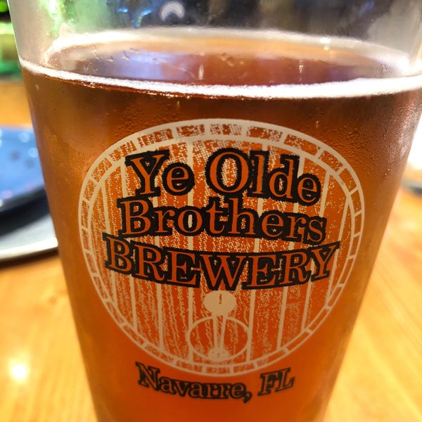 รูปภาพถ่ายที่ Ye Olde Brothers Brewery โดย William B. เมื่อ 3/17/2018