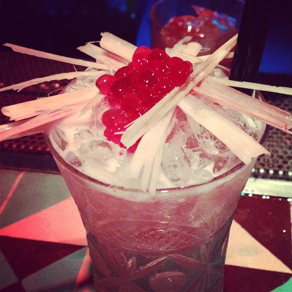 Photos at Collage Art & Cocktails Social Club Sant PereSanta