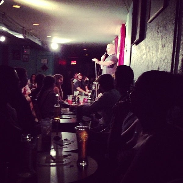 Foto tomada en Eastville Comedy Club  por Rob el 8/11/2013