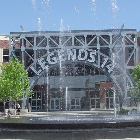 Legends Outlet Mall, Kansas City - KS