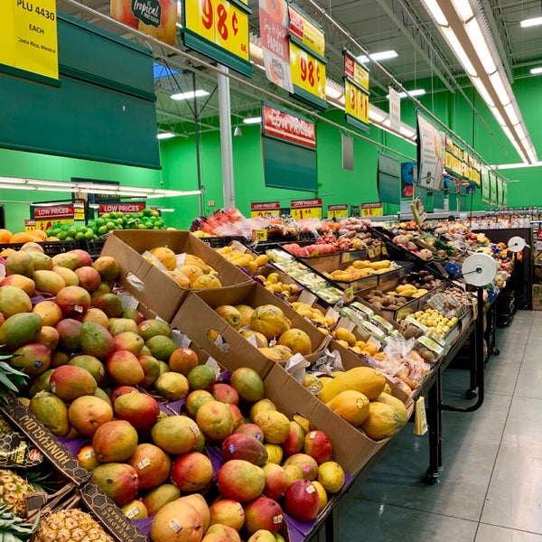 HEB Bulverde Grocery Store