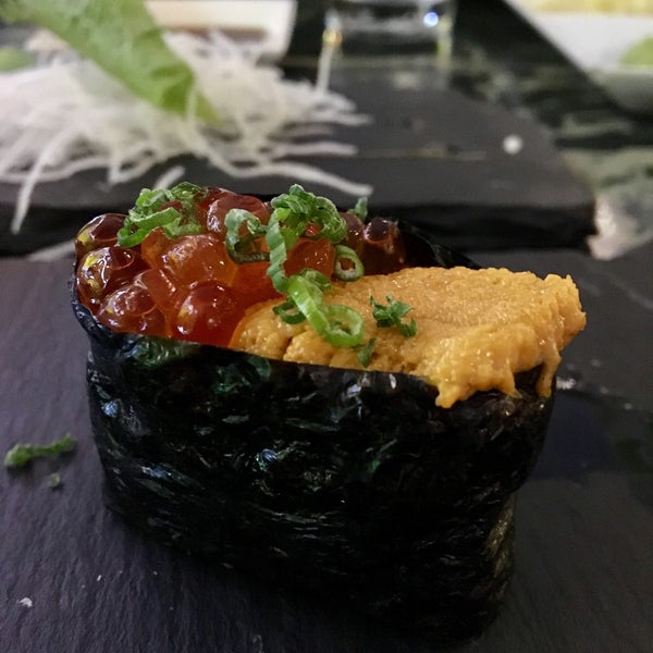 Foto diambil di Wild Wasabi Japanese Cuisine oleh Tiahna H. pada 4/12/2017