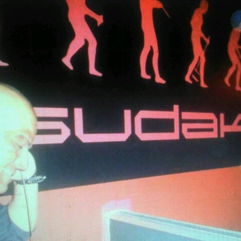 Foto scattata a Sudaka DJ Club da Jesus G. il 5/24/2013